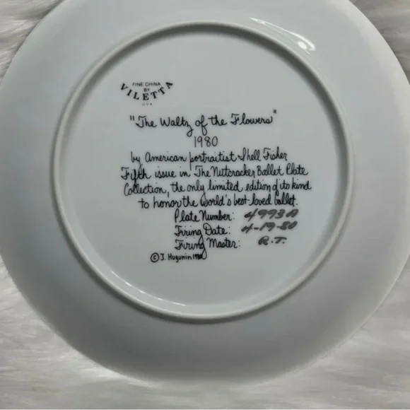 Plate V of the Nutcracker Ballet Collection—The Waltz of the Flowers 1980 - Picture 3 of 3